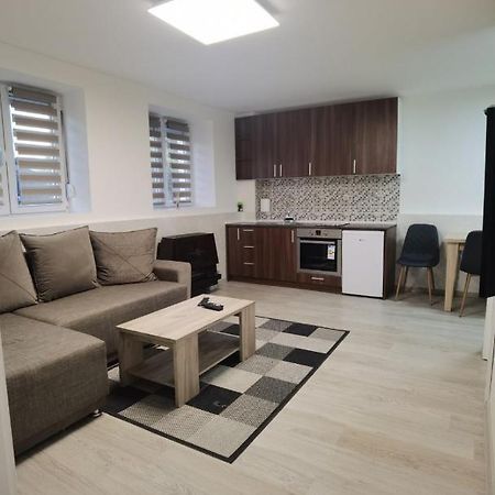 Kraguj Apartman 2 Kragujevac Exterior foto